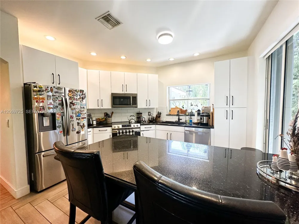 1955 NW 184th Way Pembroke Pines, FL 33029