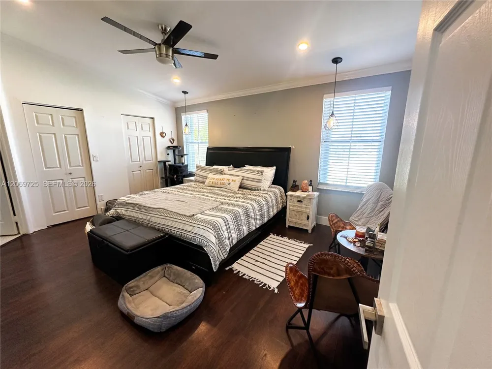 1955 NW 184th Way Pembroke Pines, FL 33029