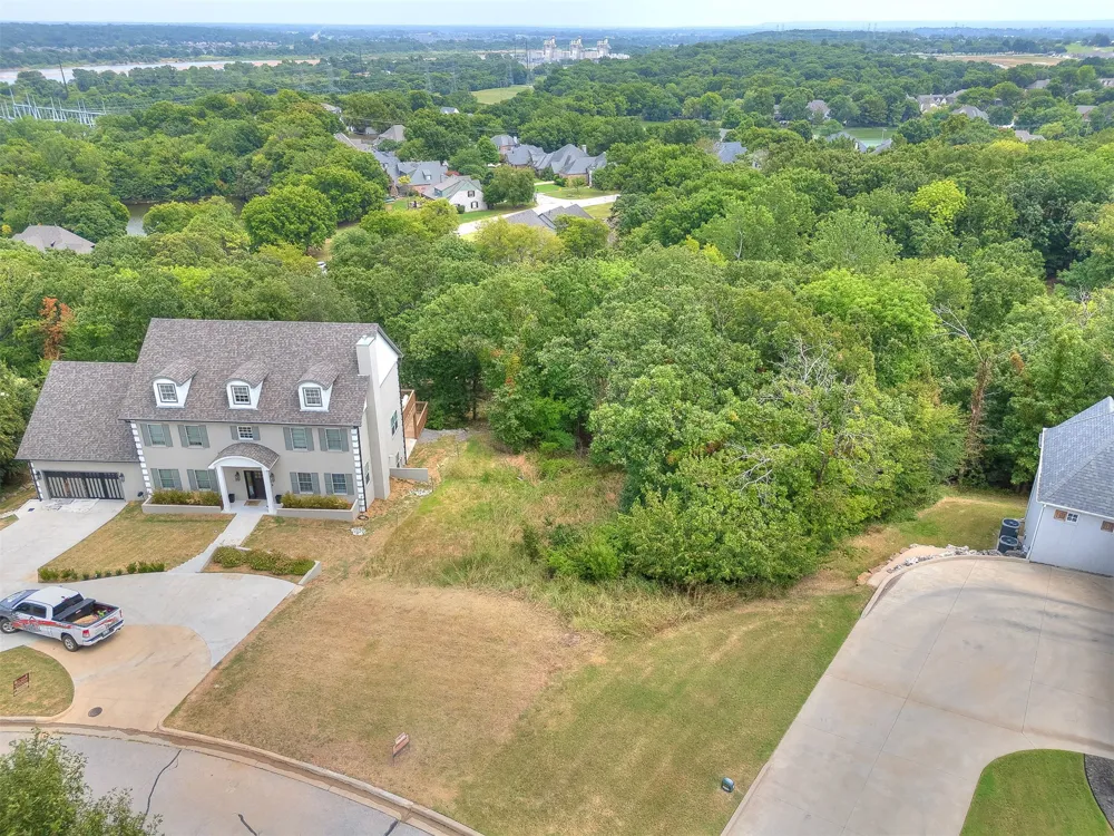 1420 E 122nd Court S Jenks, OK 74037