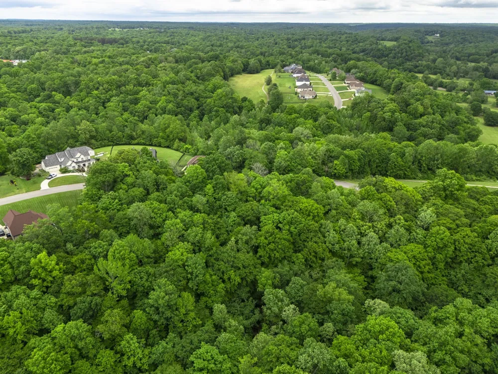 4074 Ironwood Dr Greenbrier, TN 37073