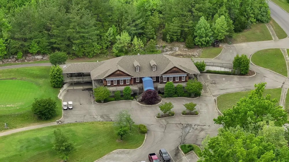 4074 Ironwood Dr Greenbrier, TN 37073