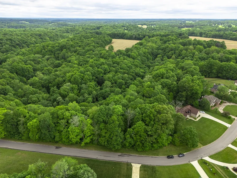 4074 Ironwood Dr Greenbrier, TN 37073