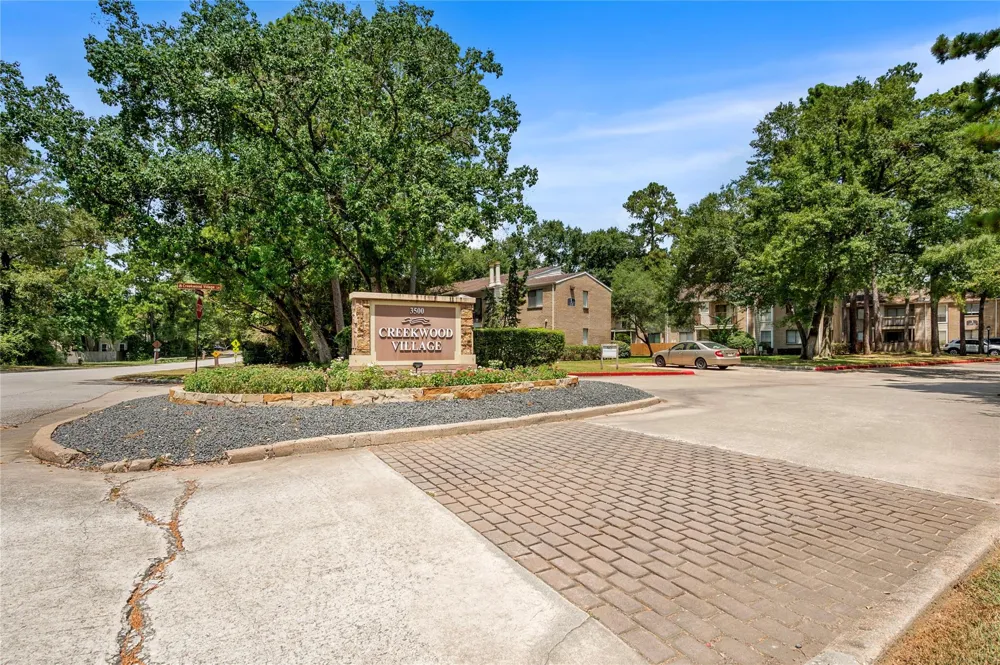 3500 Tangle Brush Drive #21 The Woodlands, TX 77381