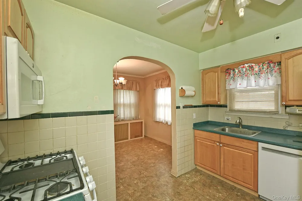 5832 219th Street Bayside, NY 11364