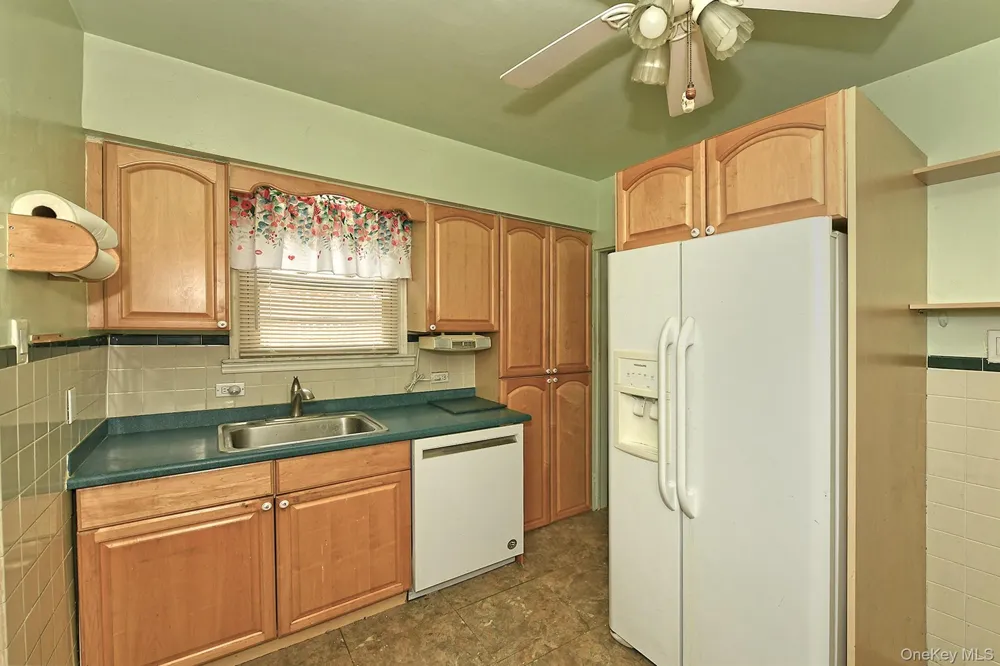 5832 219th Street Bayside, NY 11364