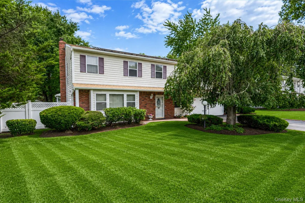 41 Apple Tree Drive Hauppauge, NY 11788