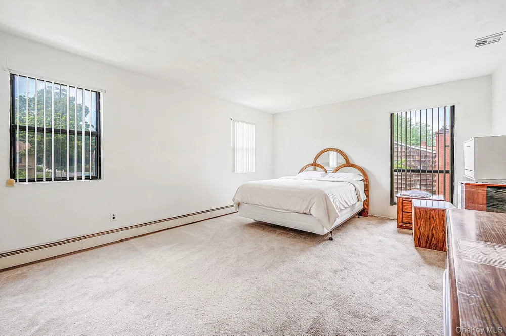 41 Apple Tree Drive Hauppauge, NY 11788