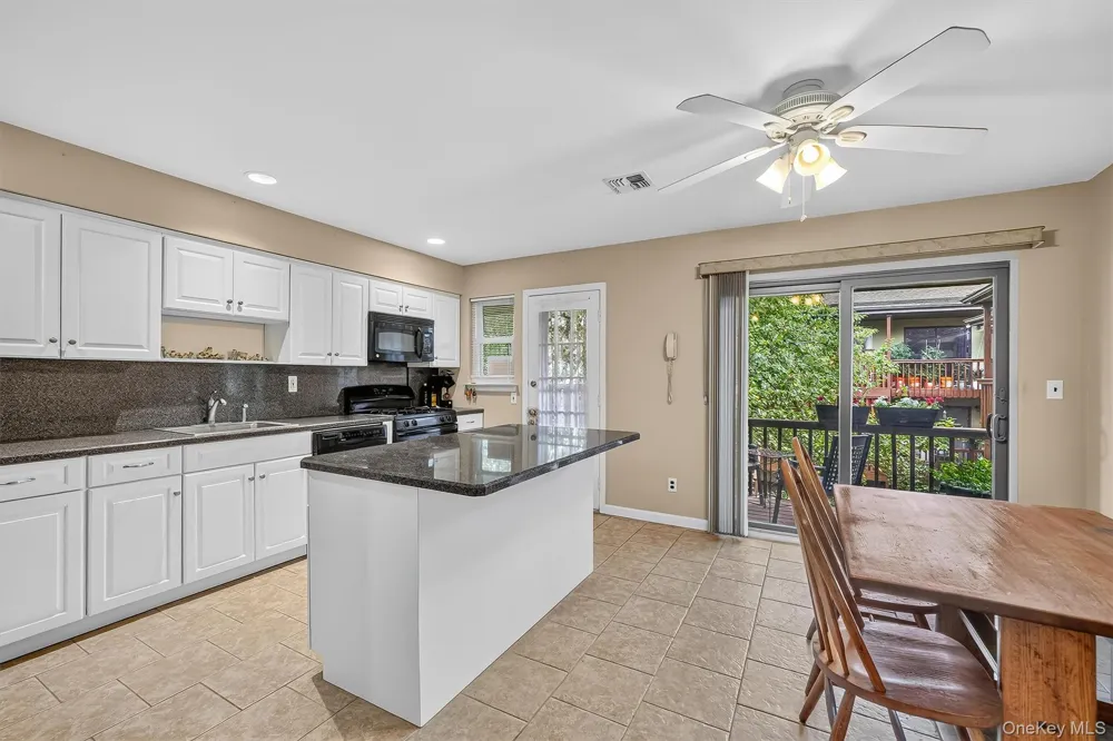 38 Milford Lane #5D Suffern, NY 10901