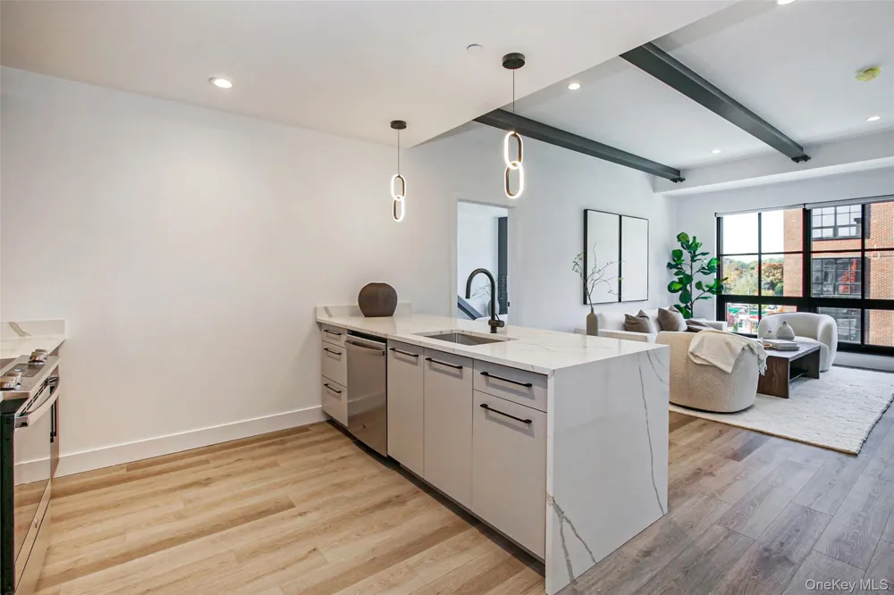 70 Memorial Plaza #211 Pleasantville, NY 10570