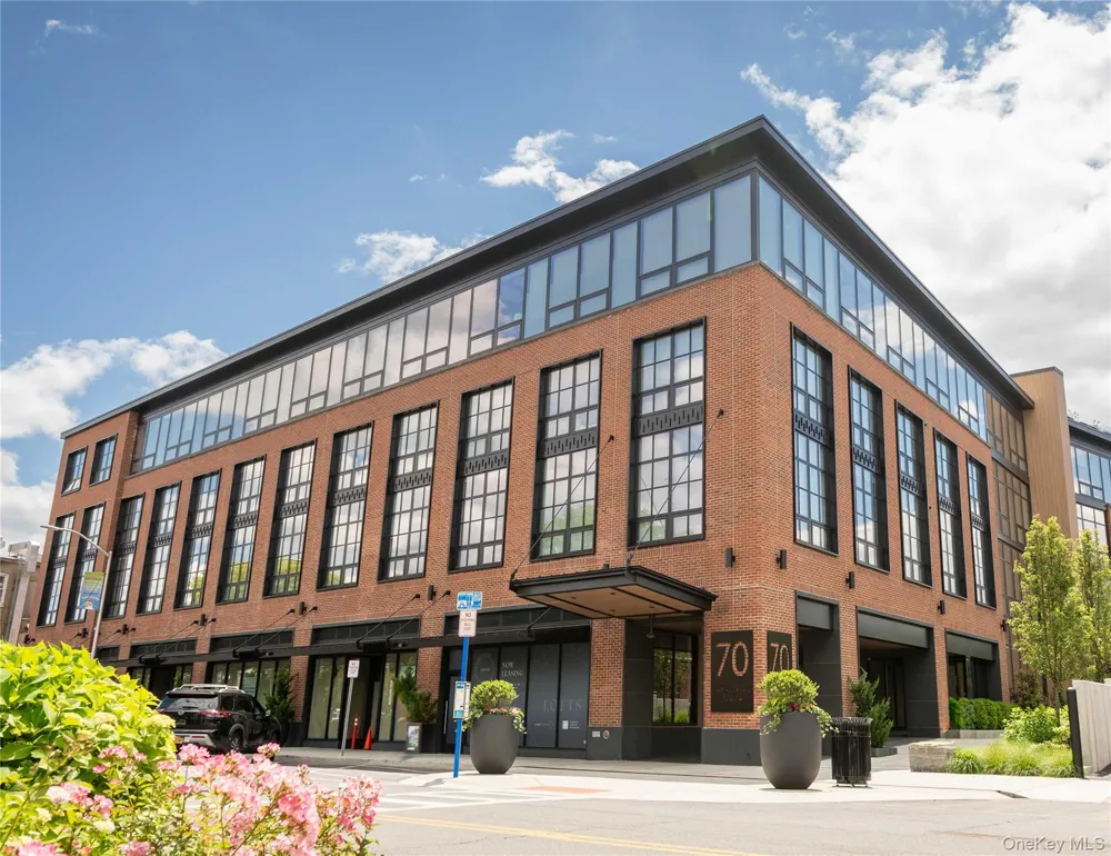70 Memorial Plaza #211 Pleasantville, NY 10570