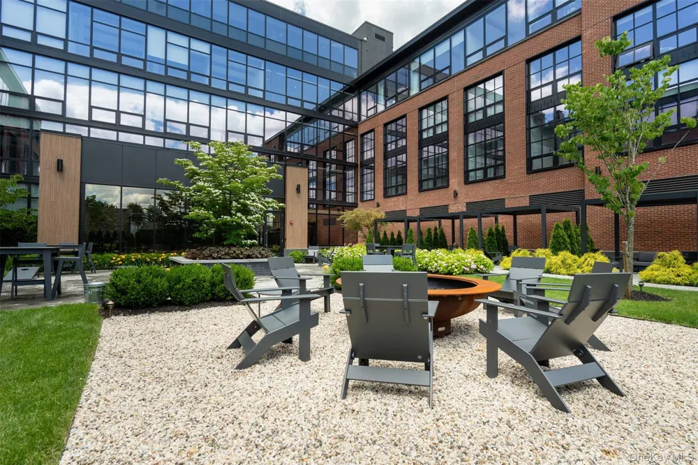 70 Memorial Plaza #211 Pleasantville, NY 10570