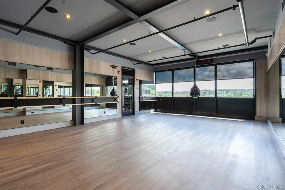 70 Memorial Plaza #211 Pleasantville, NY 10570