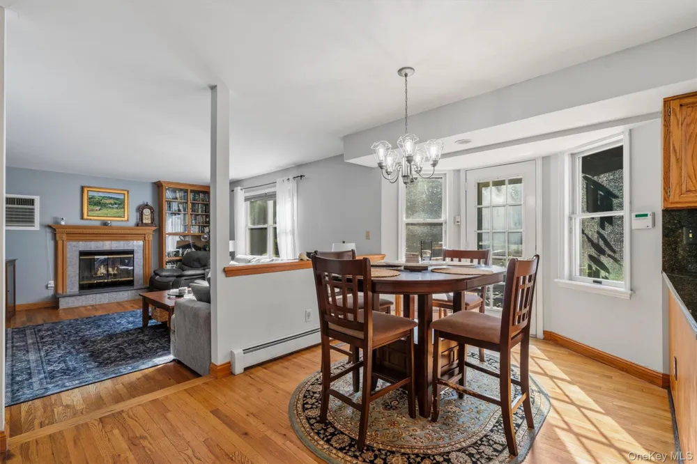 80 Susan Lane Circleville, NY 10919