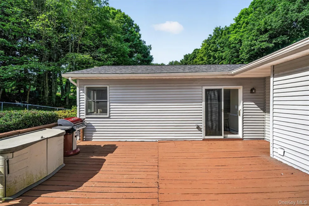 80 Susan Lane Circleville, NY 10919