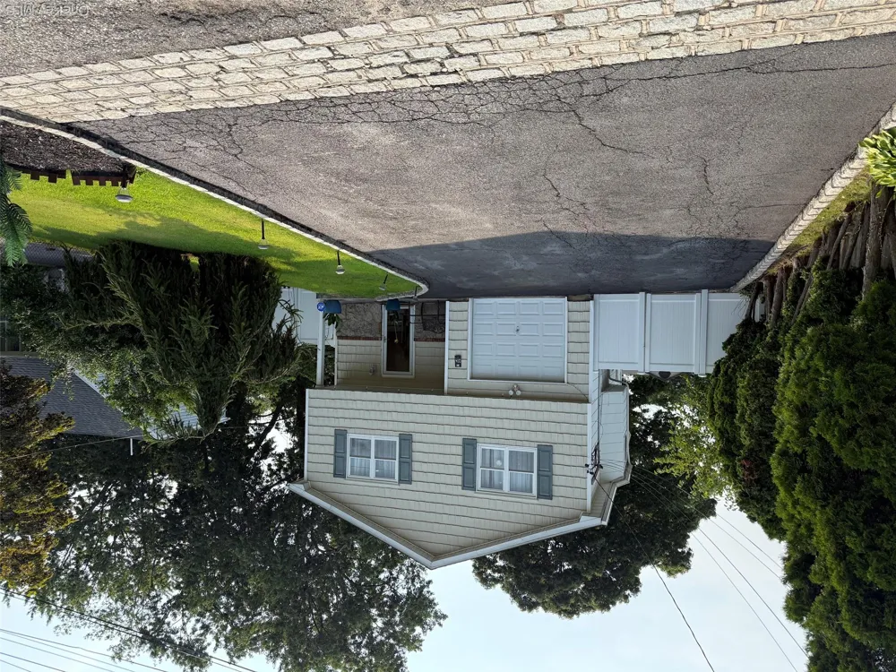 27A Gores Drive Mastic, NY 11950