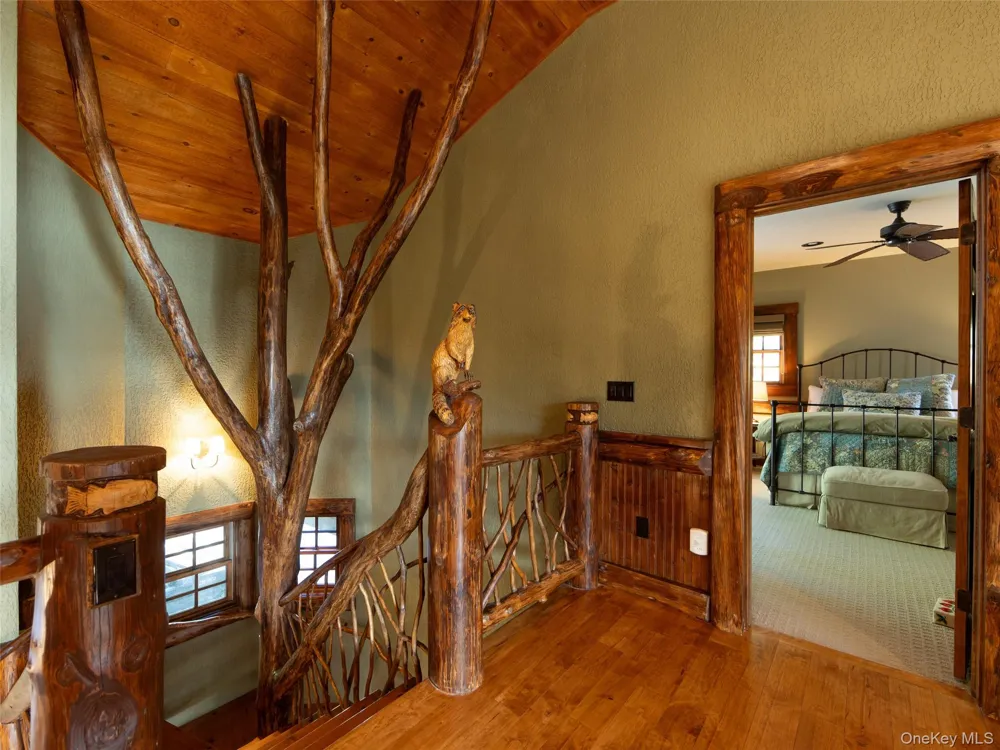 60 Top Ridge Trail White Lake, NY 12786