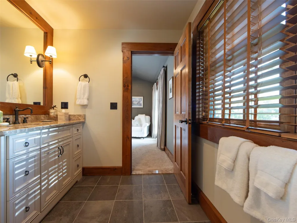 60 Top Ridge Trail White Lake, NY 12786