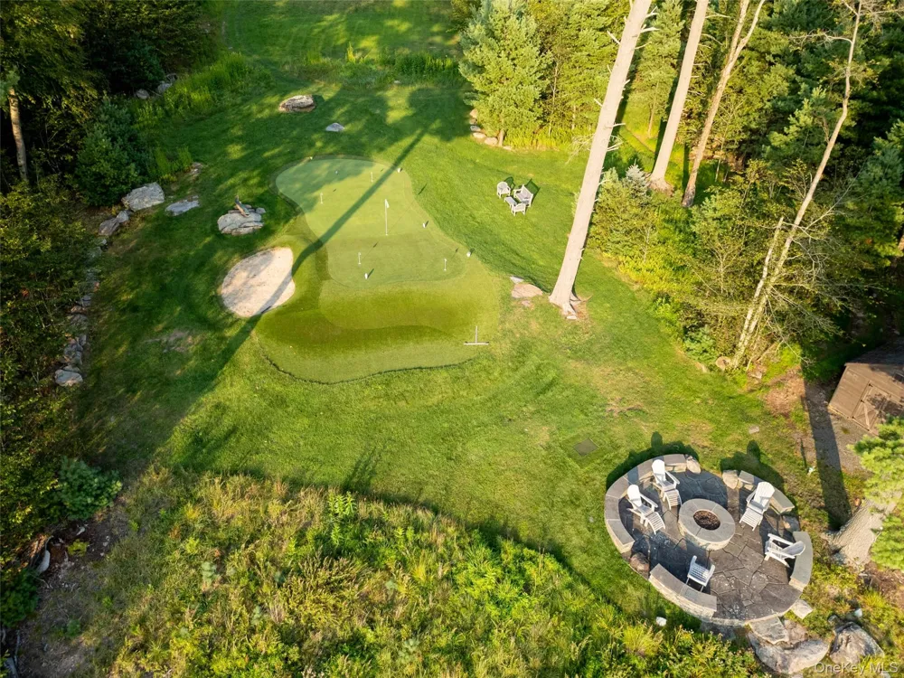 60 Top Ridge Trail White Lake, NY 12786