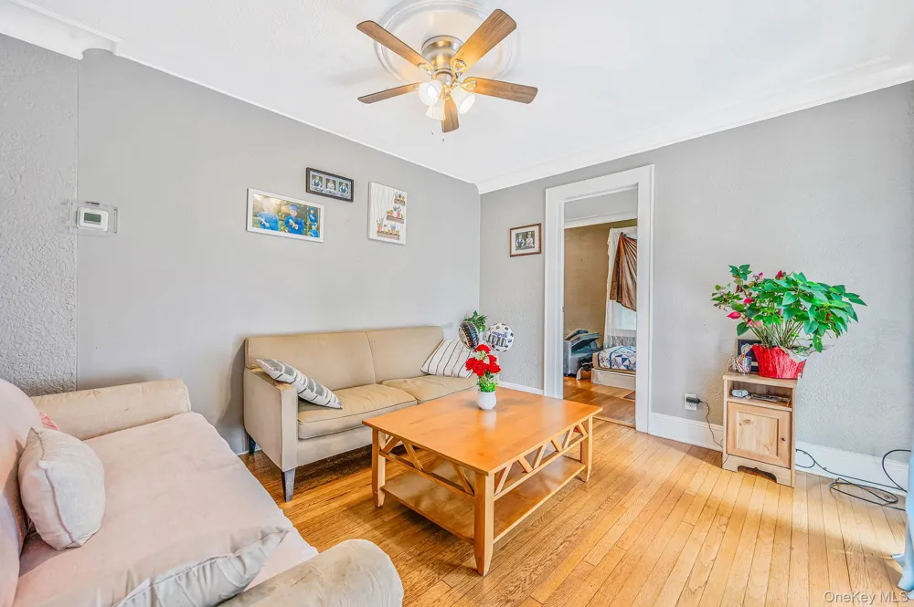 41 Prospect Place Riverhead, NY 11901