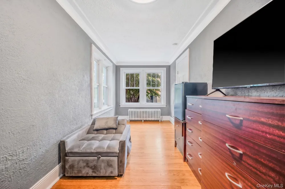 41 Prospect Place Riverhead, NY 11901