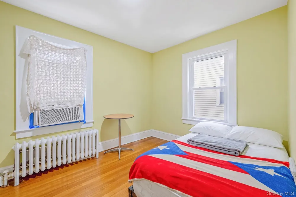 41 Prospect Place Riverhead, NY 11901