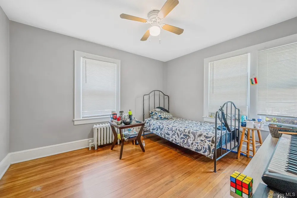 41 Prospect Place Riverhead, NY 11901