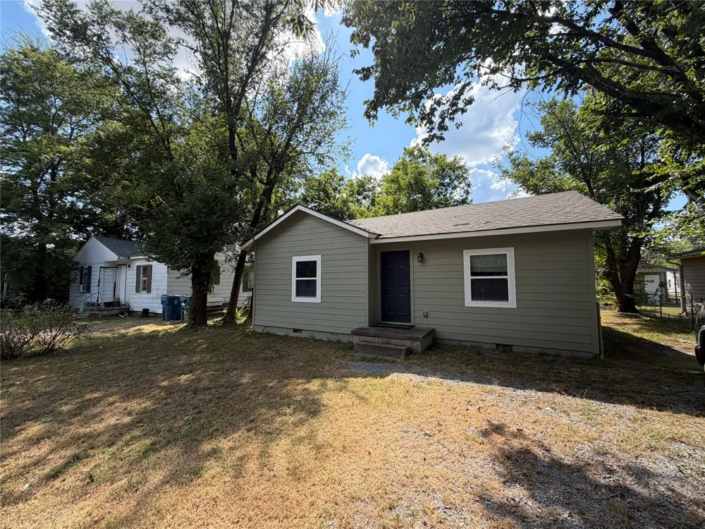 2033 15th Street McAlester, OK 74501