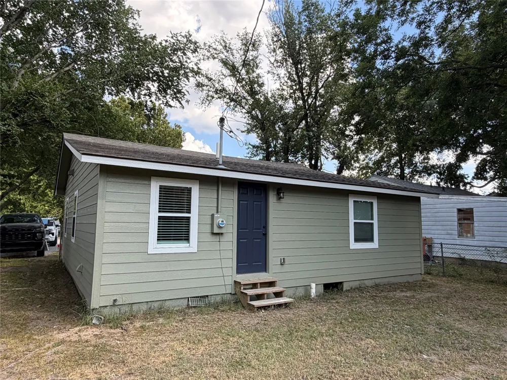 2033 15th Street McAlester, OK 74501