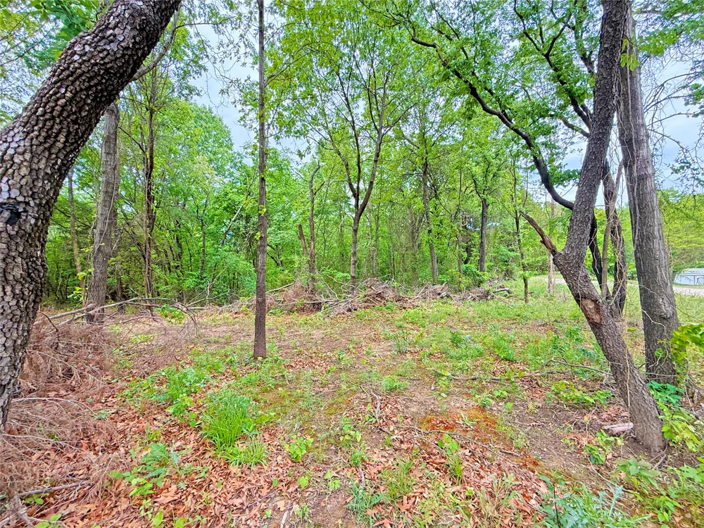 6 Oak Lane Eufaula, OK 74432