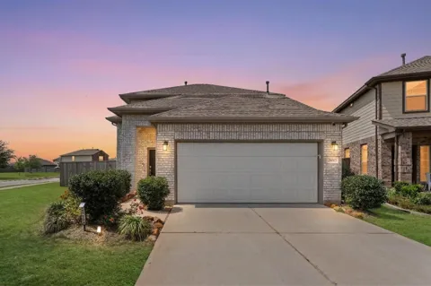 26003 Amber Pearl Drive