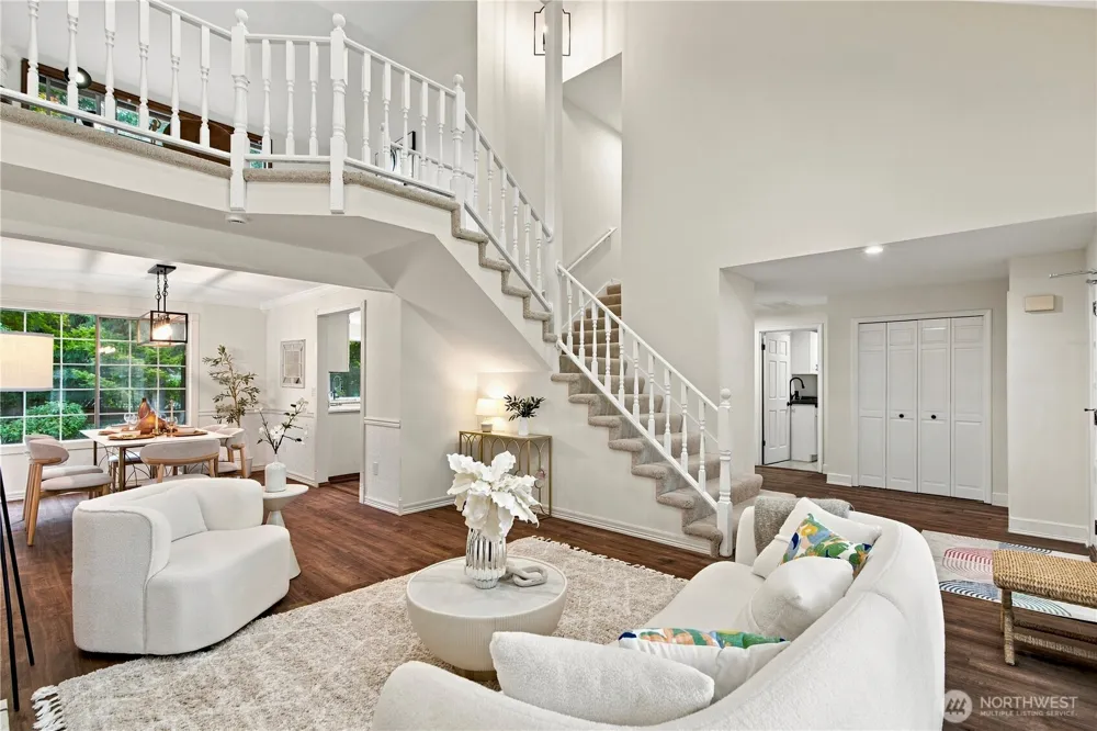 24528 SE 43rd Place Issaquah, WA 98029