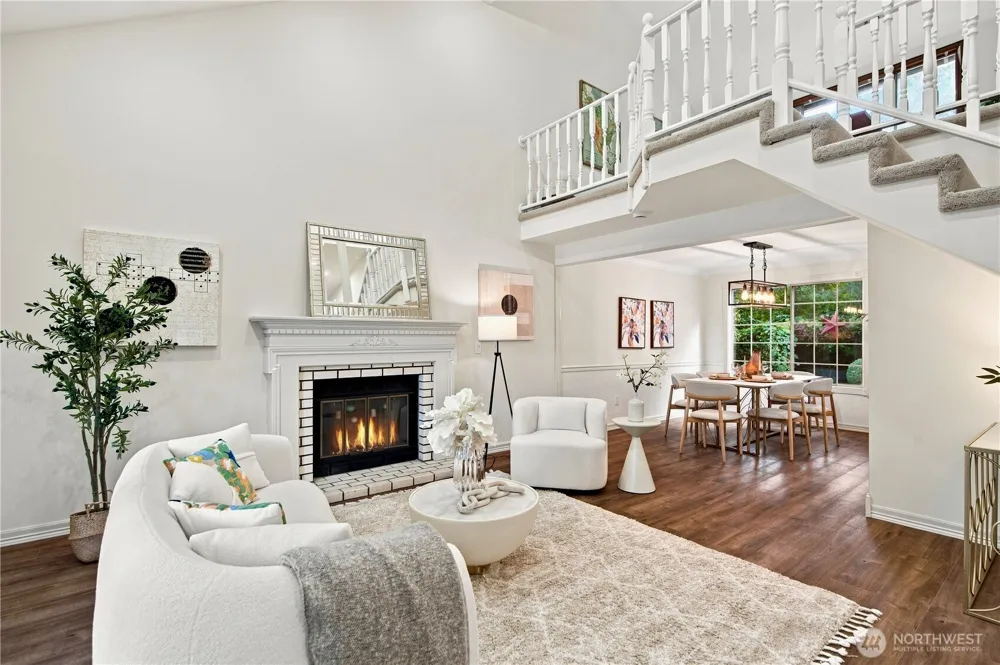 24528 SE 43rd Place Issaquah, WA 98029