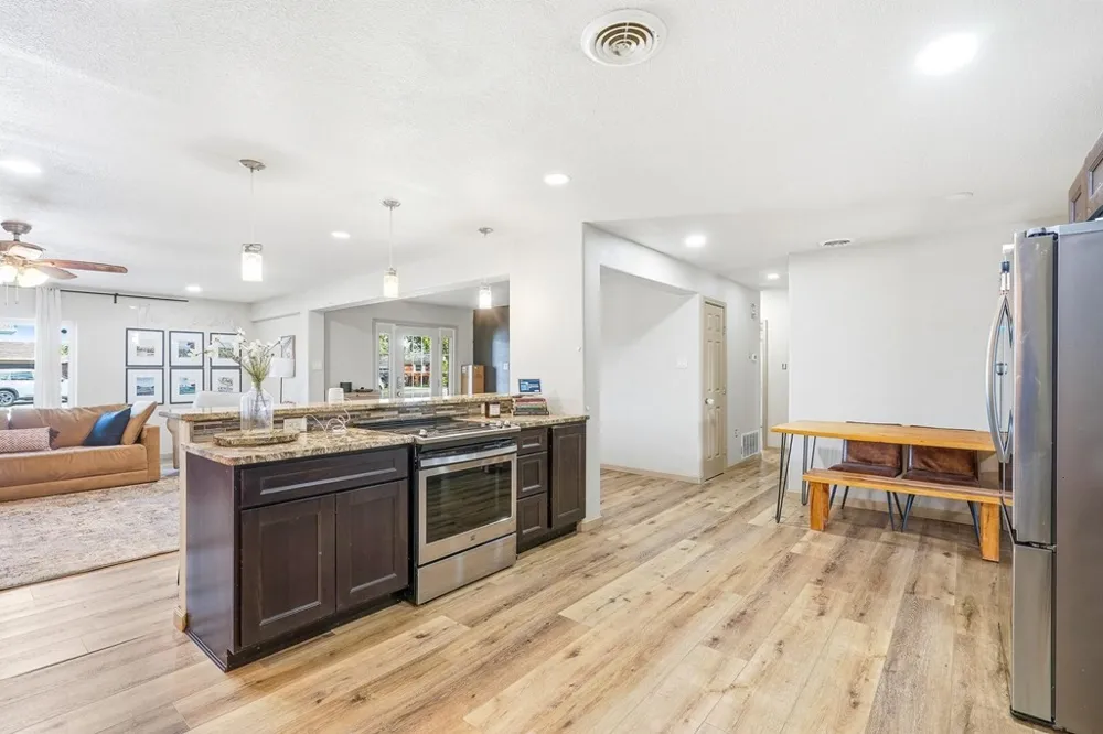 1435 Bandera Dr Roscoe, TX 79545