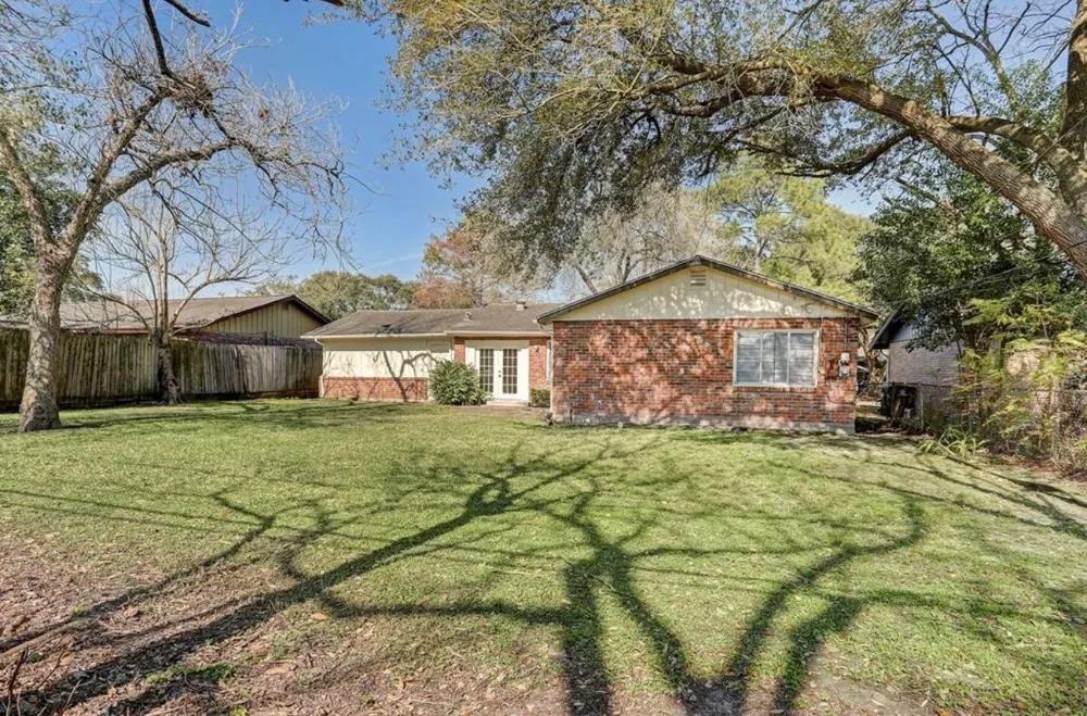 5615 Arboles Drive Houston, TX 77035