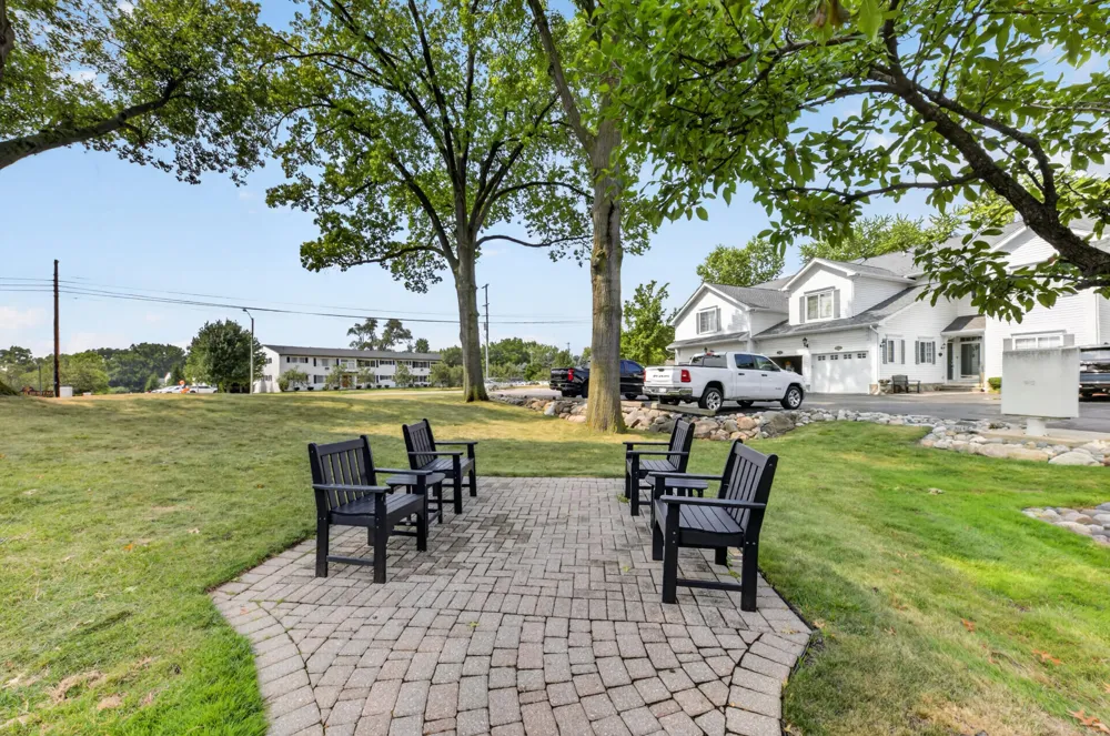 1684 Cassady Place Plymouth, MI 48170
