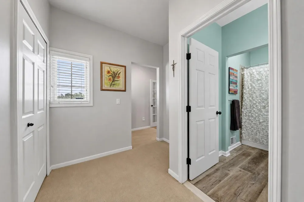 1684 Cassady Place Plymouth, MI 48170