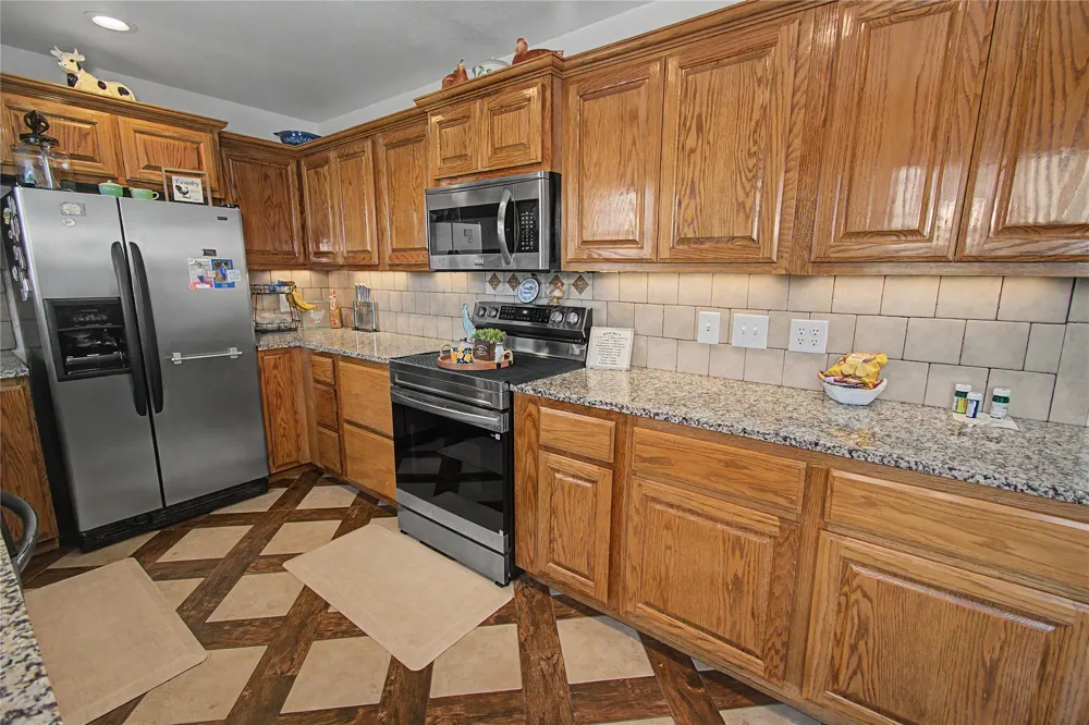 2782 W 83rd St S Muskogee, OK 74401
