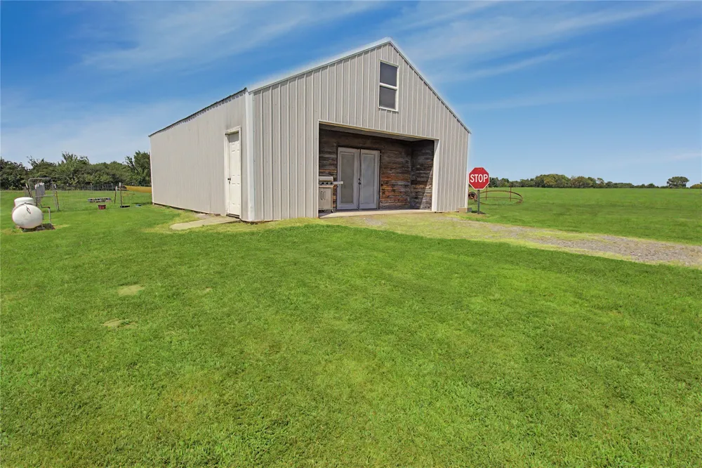 2782 W 83rd St S Muskogee, OK 74401