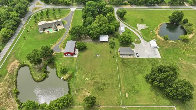 16003 S Lewis Avenue Bixby, OK 74008