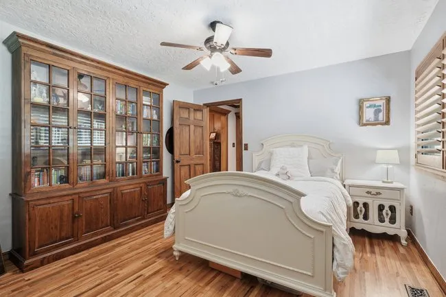 16003 S Lewis Avenue Bixby, OK 74008