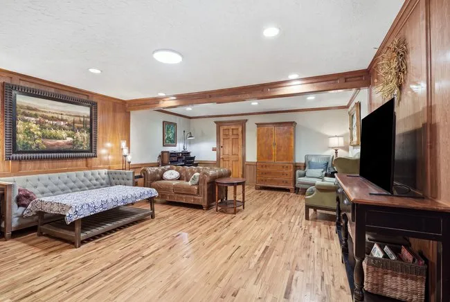 16003 S Lewis Avenue Bixby, OK 74008