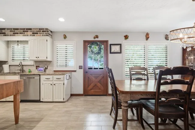16003 S Lewis Avenue Bixby, OK 74008