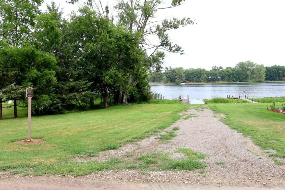 5656 Paradise Drive Reading Township, MI 49274