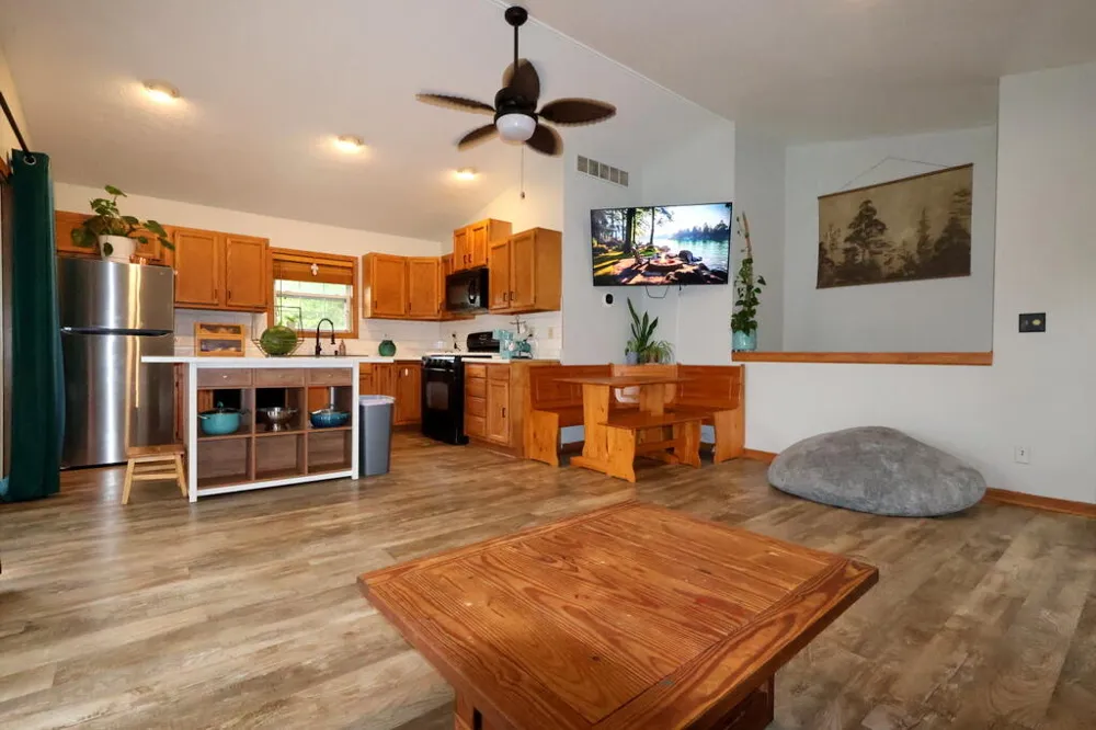 5656 Paradise Drive Reading Township, MI 49274