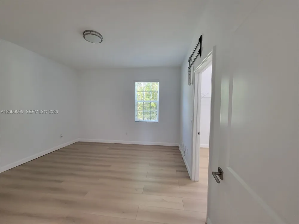 1107 NW 40th Ter #1107 Lauderhill, FL 33313
