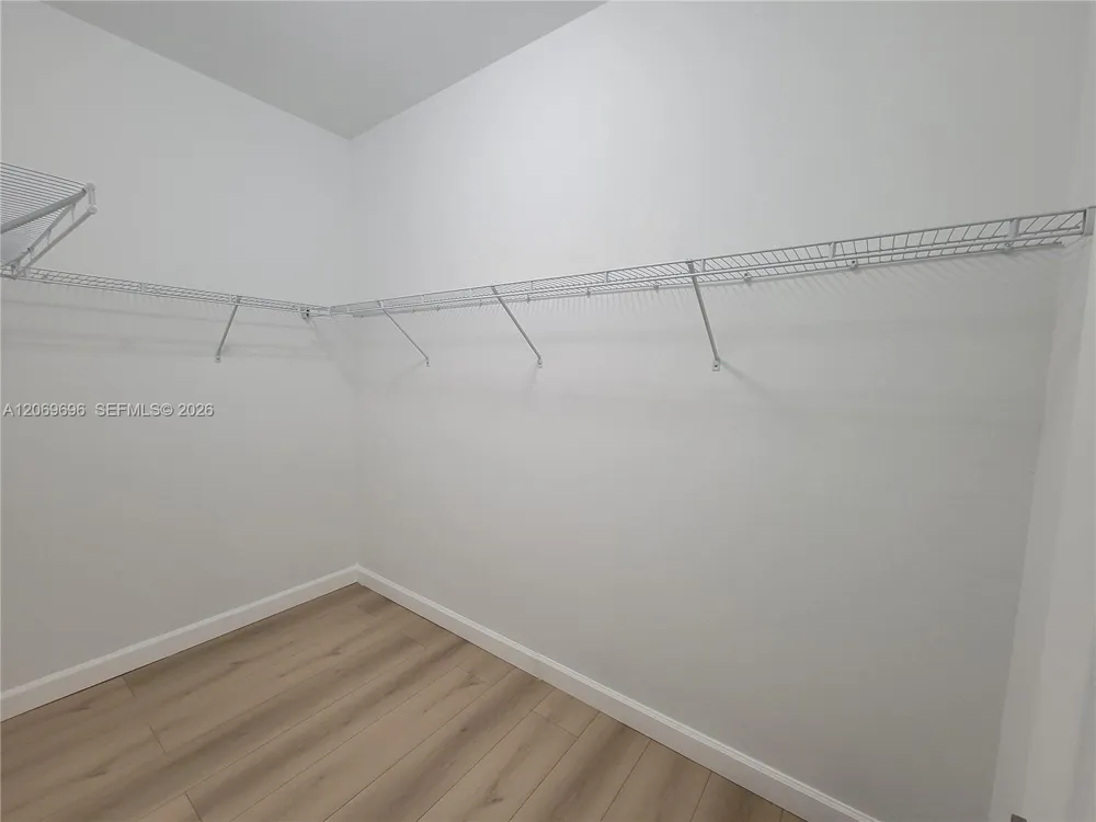 1107 NW 40th Ter #1107 Lauderhill, FL 33313