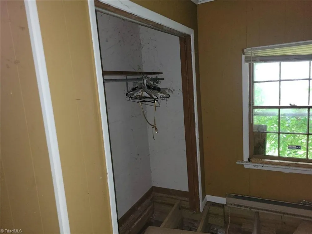 2113 Little Avenue High Point, NC 27260