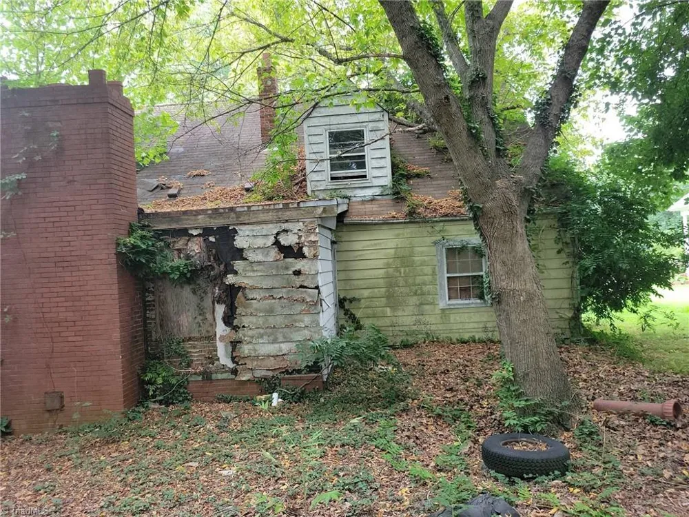 2113 Little Avenue High Point, NC 27260