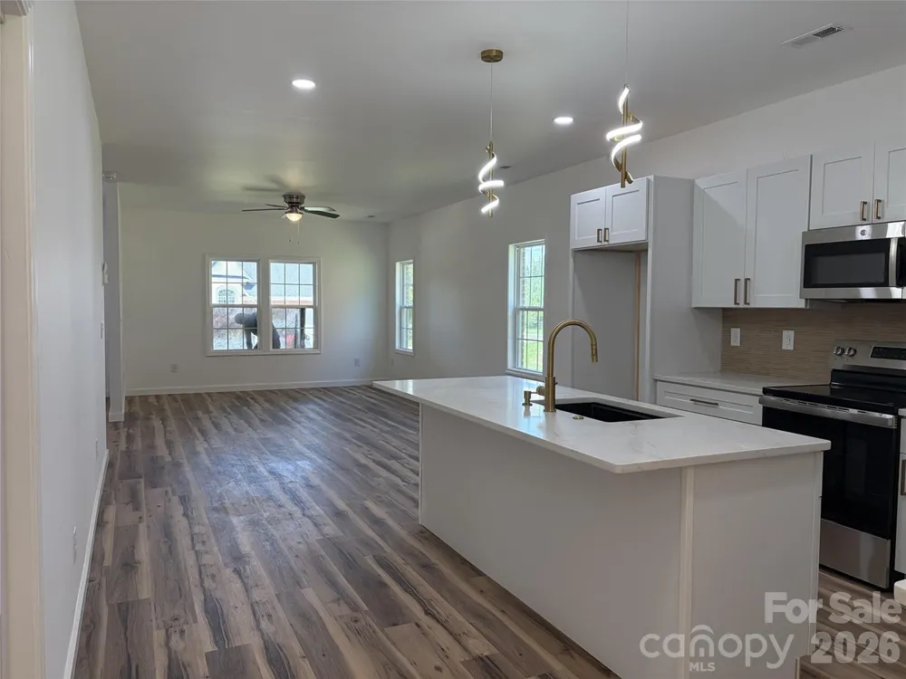 106 Blakemore Drive Shelby, NC 28152