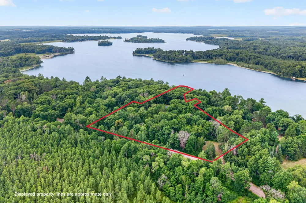 W5372 Yellowsands Drive Spooner, WI 54801